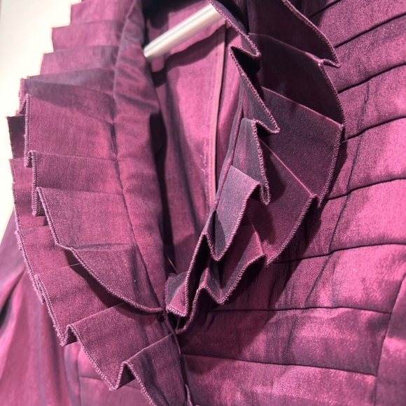 Samuel Dong Metallic Plum Ruffled Blouse - Picture 3 of 9